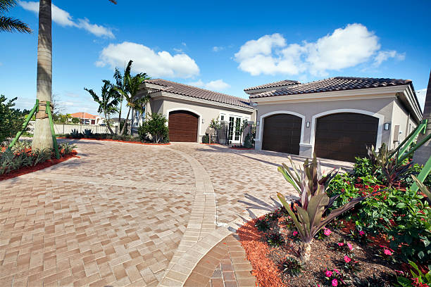 Best Driveway Paving Contractor  in Lanster, CA