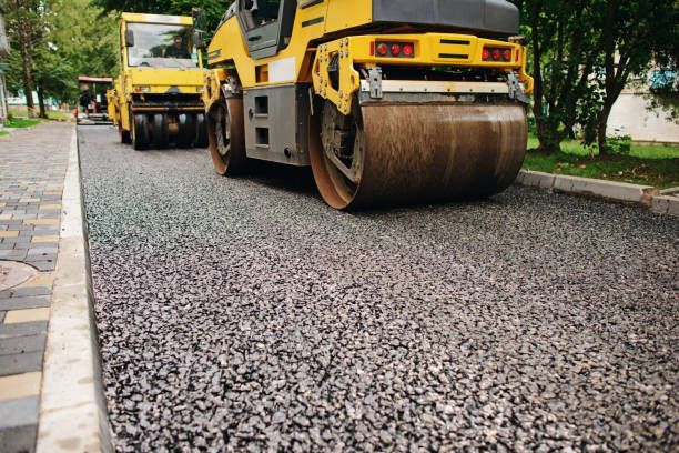 Best Professional Driveway Pavers  in Lanster, CA